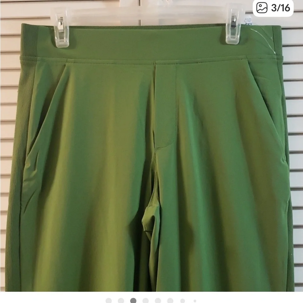 Athleta Brooklyn Ankle Pant in Green, Size 4, like new - Picture 3 of 7